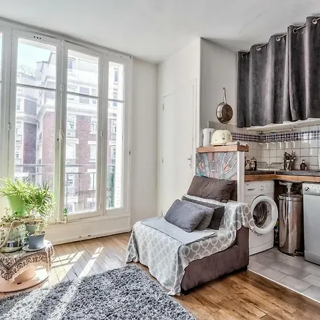 Detailed Household - Lovely Paris