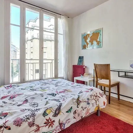Apartment Detailed Household - Lovely